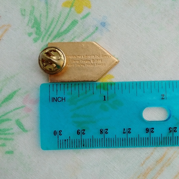 Vintage Superman 50th Anniversary Stamp Pin - Picture 4 of 7